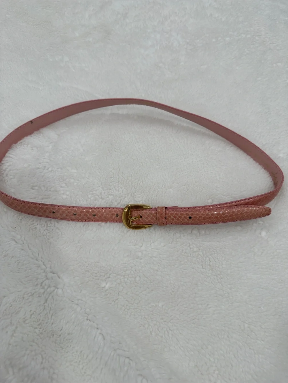 Vintage snakeskin Charter Club Slim Pink Belt with Gold-Tone Buckle - Picture 3 of 12